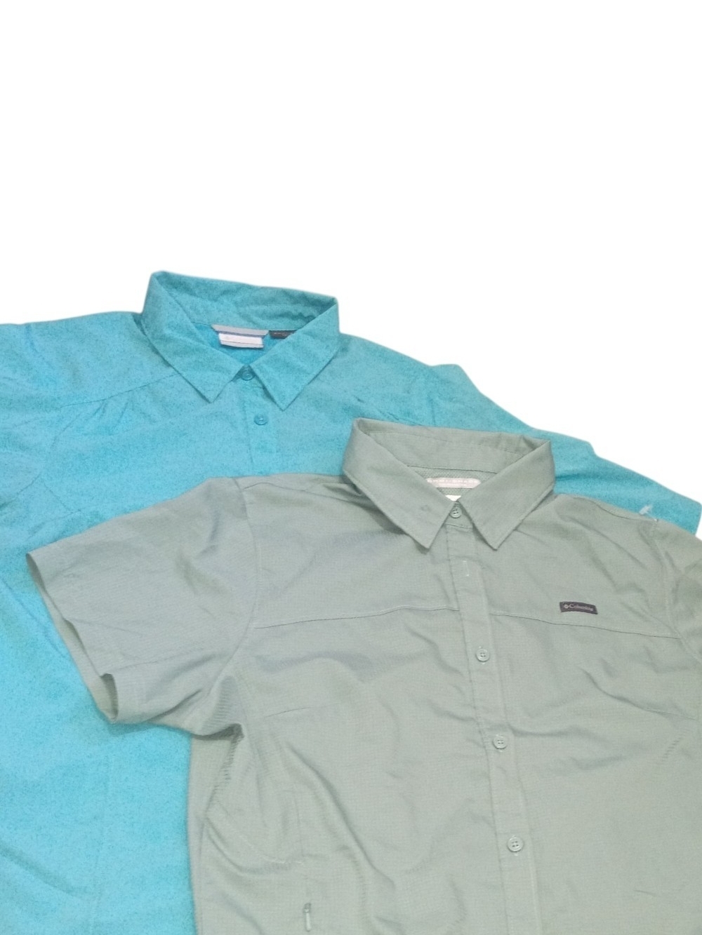 Columbia  Womens Light Green  & Teal Short Sleeve Button Shirts